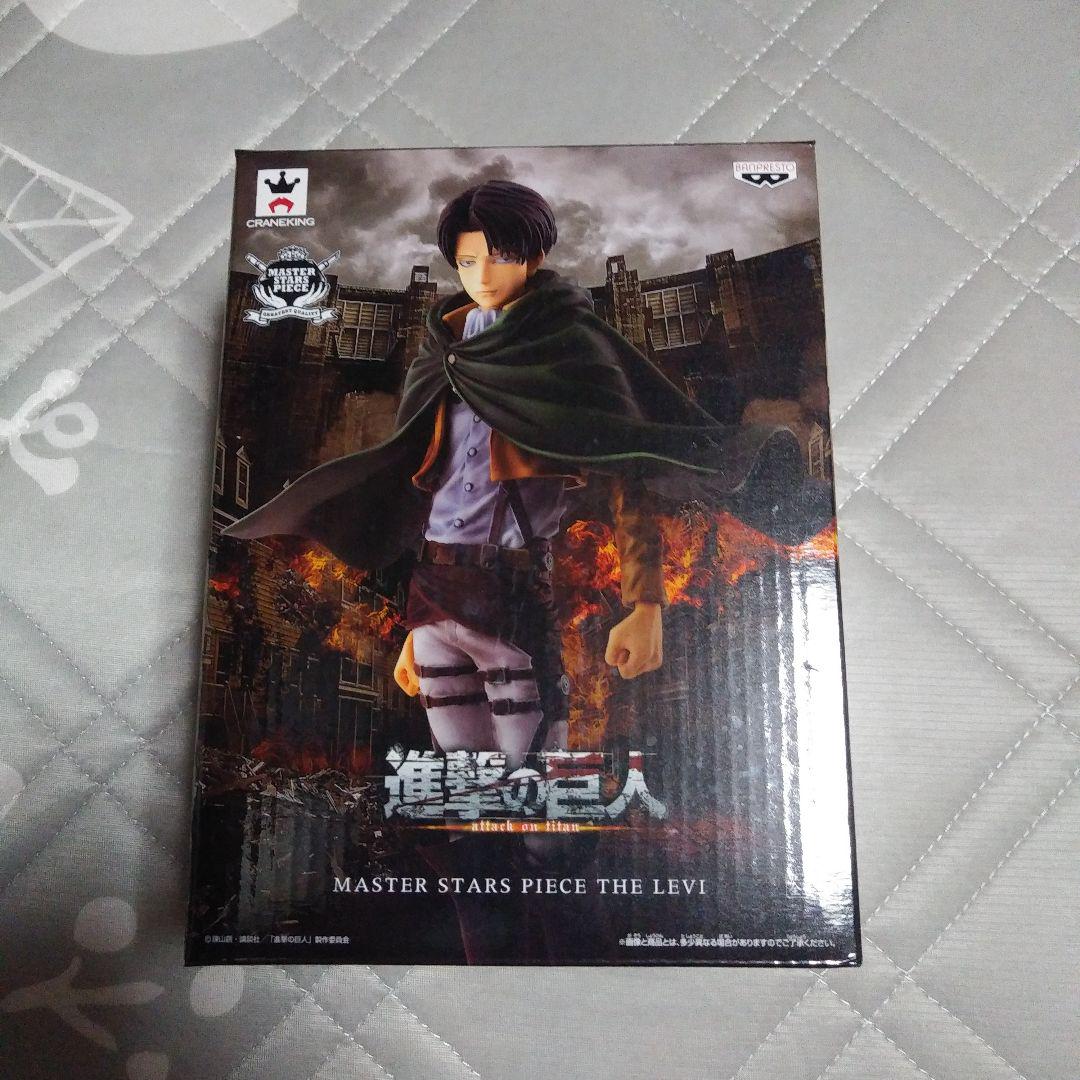 

[USED] Attack on Titan MASTER STARS PIECE THE LEVI Levi