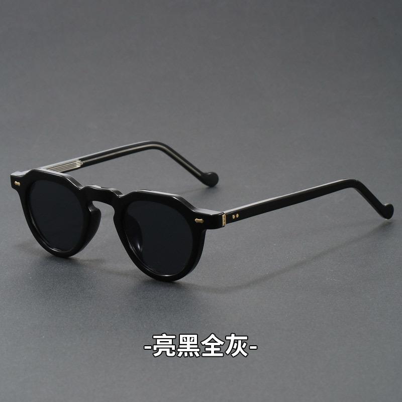 Vintage Round Frame Sunglasses Women Men UV400 Sturdy New Trends for Men Sunscreen Sunglasses Women Punk Propionic Fake Glasses