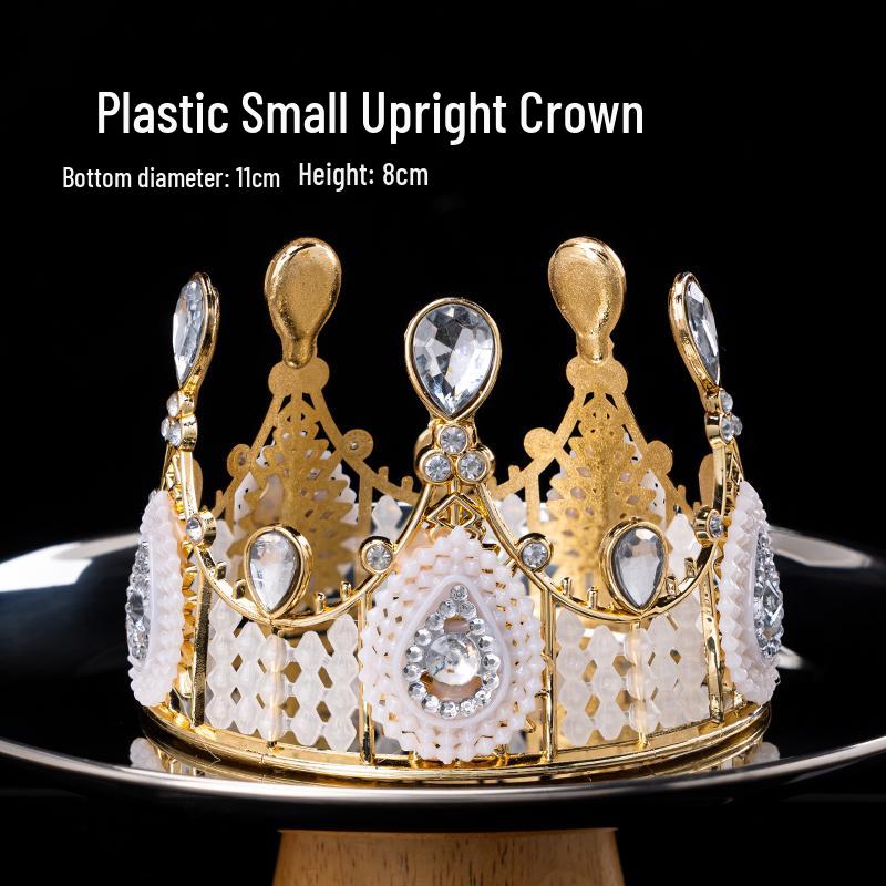 Coroană de Prințesă pentru Zi de Naștere cu Aripi de Pene, Perle și Cristale – Mini Accesorii pentru Copii