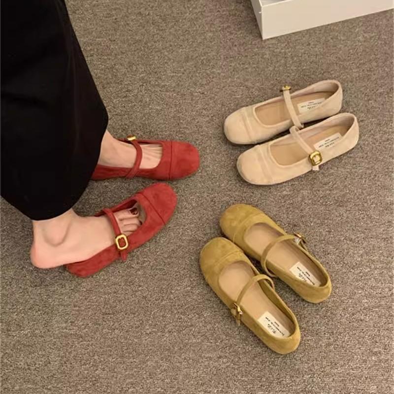 Soft-soled round-headed French shallow-mouth single shoes 2025 spring and autumn new commuter versatile one-word with flat Mary Jane shoes