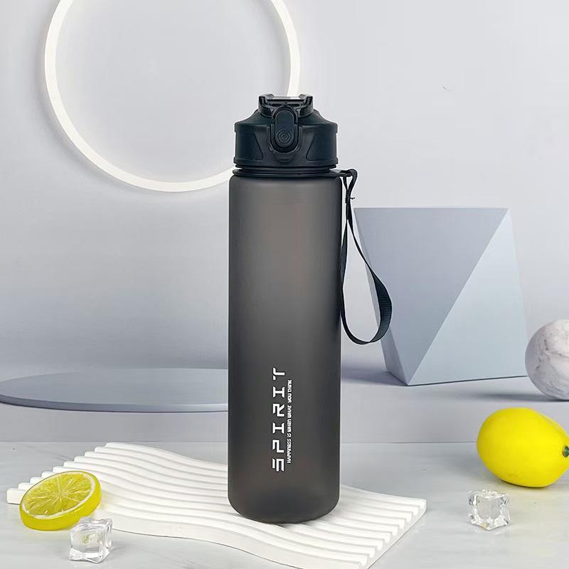 Matná sportovní láhev na vodu s gradientem barev a držadlem, 750 ml přenosný fitness pohár se slámkou