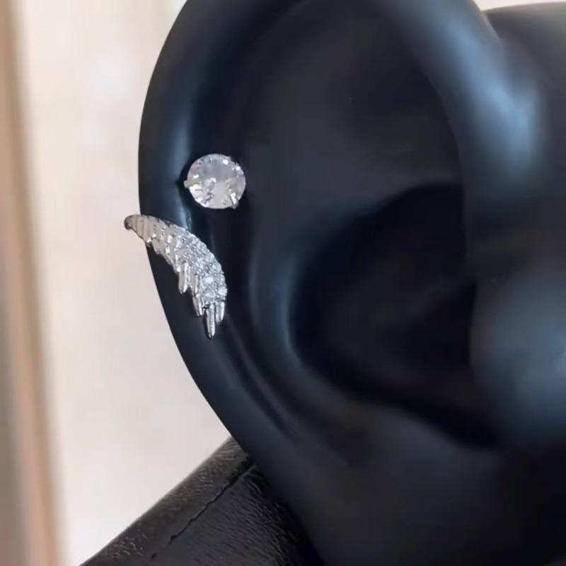 

Новые модные серьги-пусеты 2025 года в форме крыла для пирсинга козелка уха, женские, с сияющим цирконом, подарки, модный аксессуар