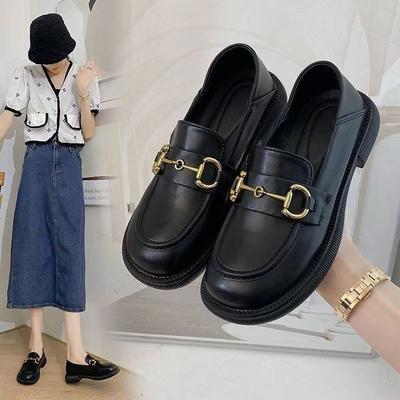 Mocassins de couro macio femininos modelos primavera e outono 2025 novos sapatos femininos estilo britânico sapatos pequenos de couro com sola macia feminino couro macio singl