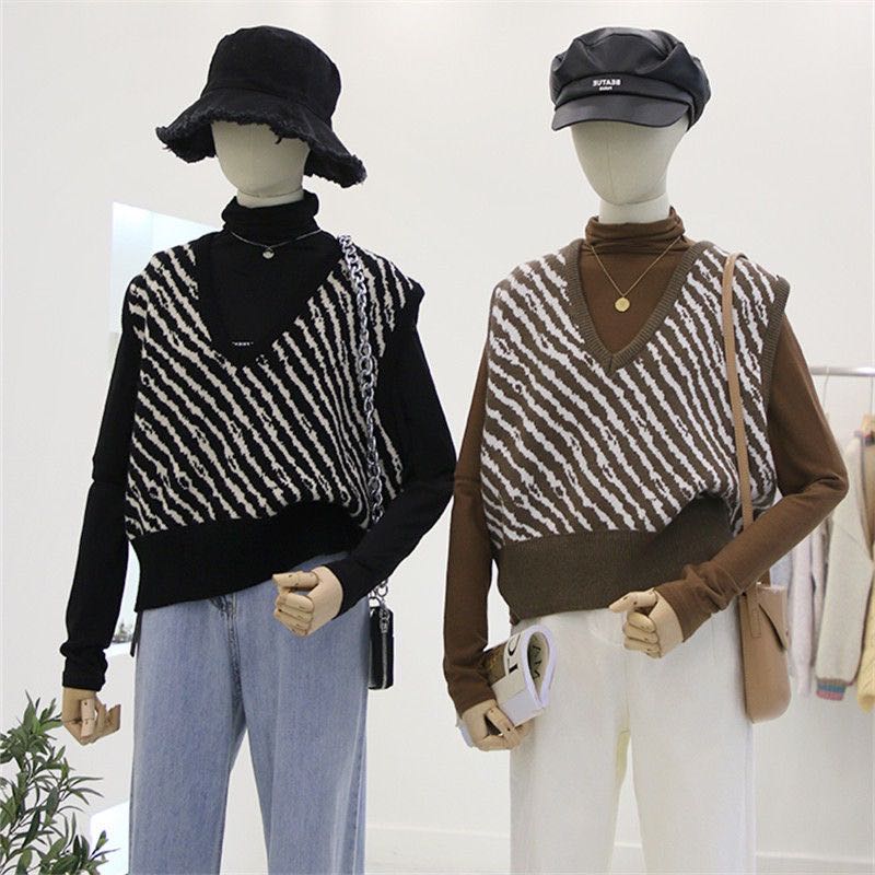 Fashion V-neck Women's Knitted Stripes Pullover Sweater Vest Outer Wear Spring and Autumn New Sleeveless Tank Tops Loose Casual Office Top