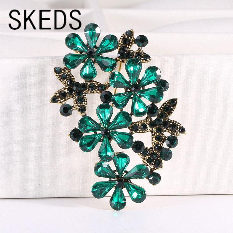 SKEDS Luxury Women Fashion Creative Rhinestone Glass Brooches Pins Lady Designer Gorgeous Crystal Badges Corsage Accessories