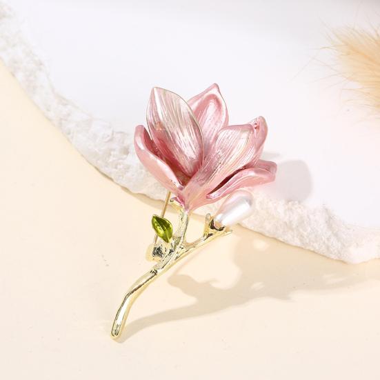 Magnolia Flower Brooch Zinc Alloy Faux Pearl Flower Lapel Pin Sweater Cardigan Coat Business Suit Decoration Men Women Clothing Accessories