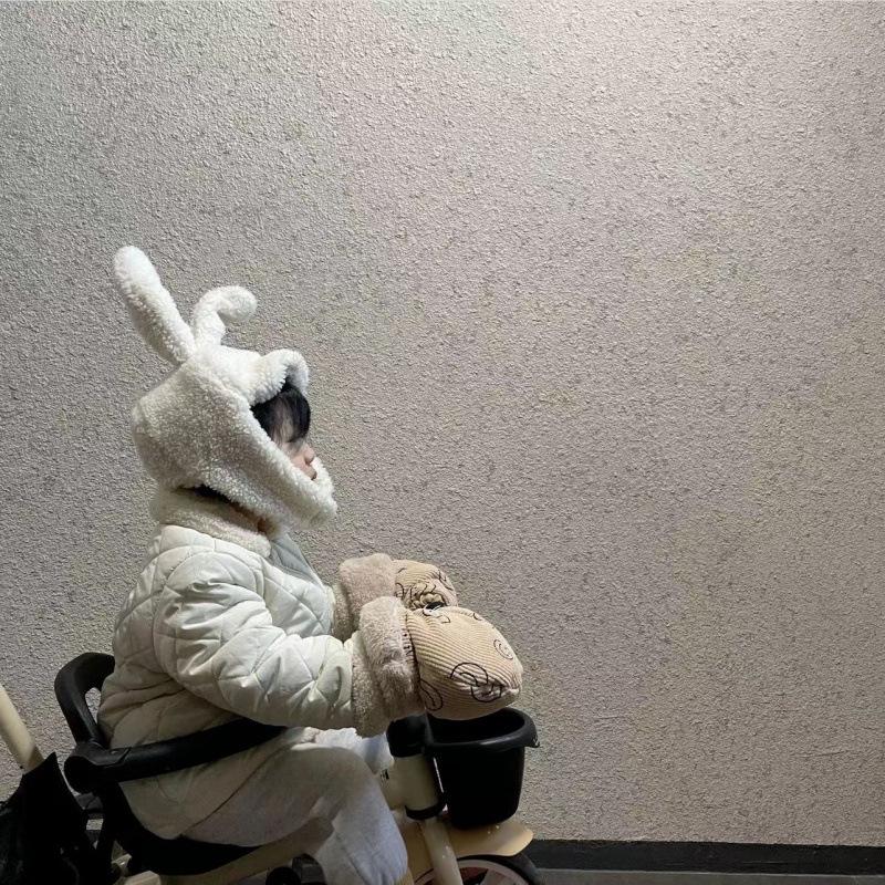 Children's Winter Gloves: Windproof, Anti-Freeze, Fleece-Lined & Cartoon Style for Bikes & Scooters