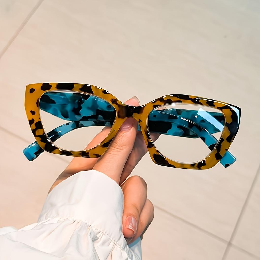 Fashionable Cat Eye Leopard Print Reading durable sleek lightweight Glasses for ladies Men Full Frame and Cute Design