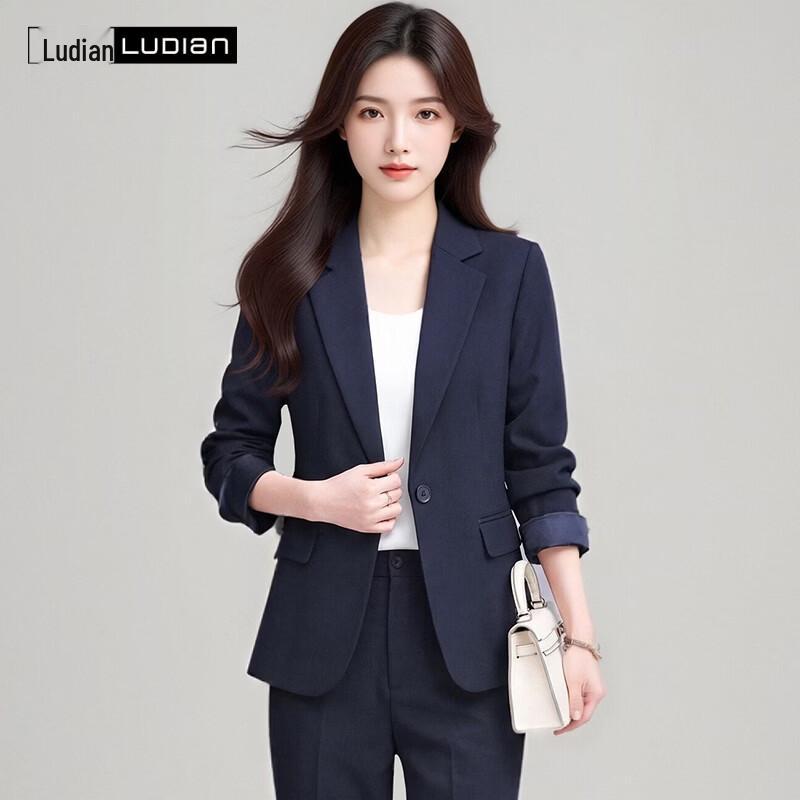 

Женский повседневный деловой приталенный блейзер 170/92A