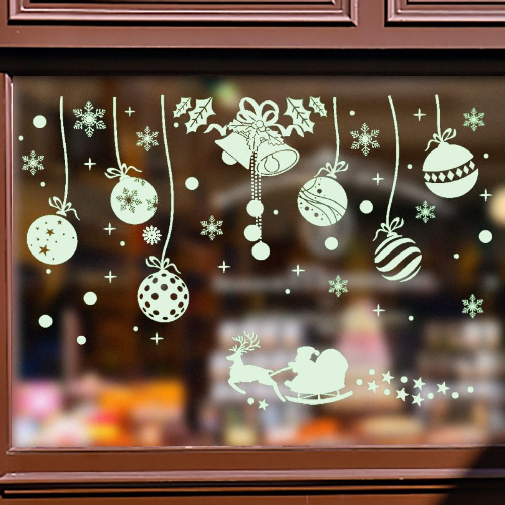 Adesivi murali per finestre di Natale che brillano al buio Adesivi per finestre luminose a forma di fiocco di neve di Natale