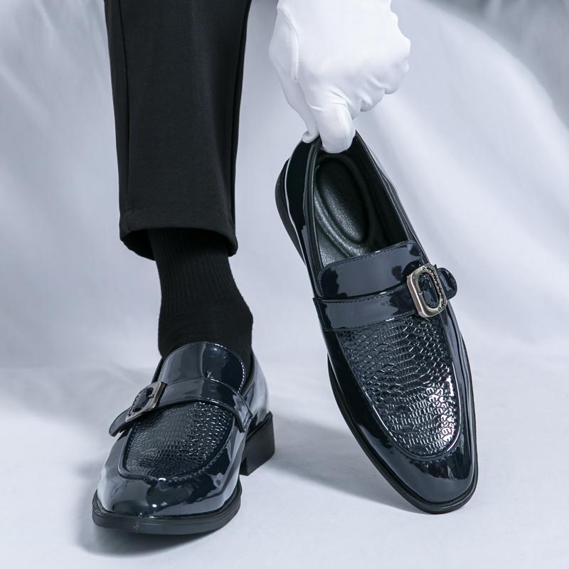 Fashion Leather Shoes Man Casual Loafers Luxury Design Slip On Male Dress Shoes Leisure Style Big Size Good Wear-resistant Sole