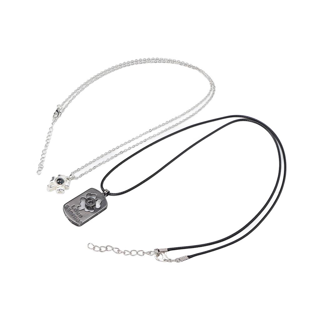 2pcs Couple Necklace Alloy Fashionable Cute Leaf Shaped Pendant Necklace Jewelry Accessory Gift