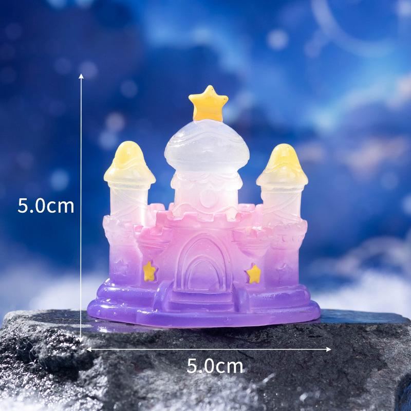 Strălucire în întuneric Basm Sclipitor Castelul Micro Peisaj Decorare tort de masă Stele de vis Decorare din rășină Castelul lunii