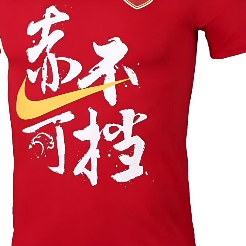 Nike T Shirts Men's Red Crew Neck Moderate Straight Fit AR2810-611