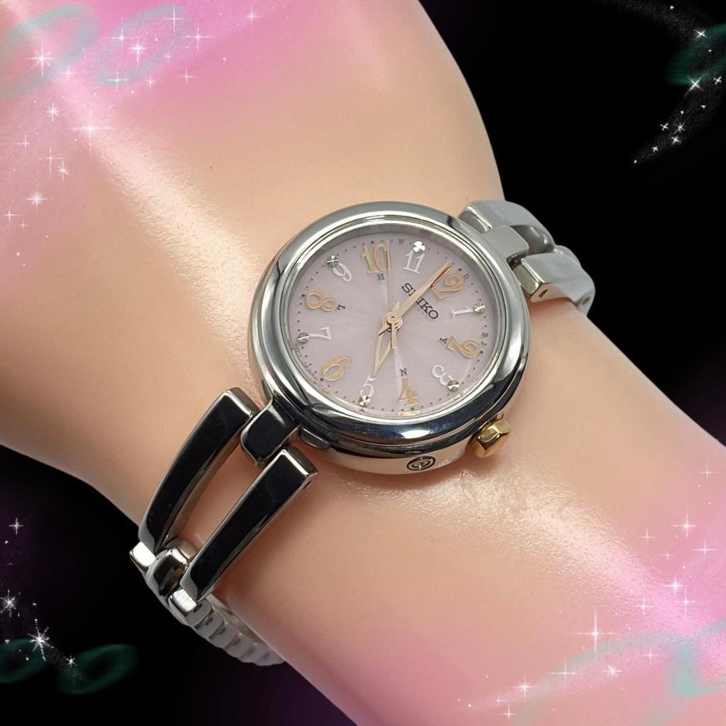 [USED] Seiko Tissé Women's Watch, Waterproof, Solar-Powered, Radio-Controlled, Excellent Condition
