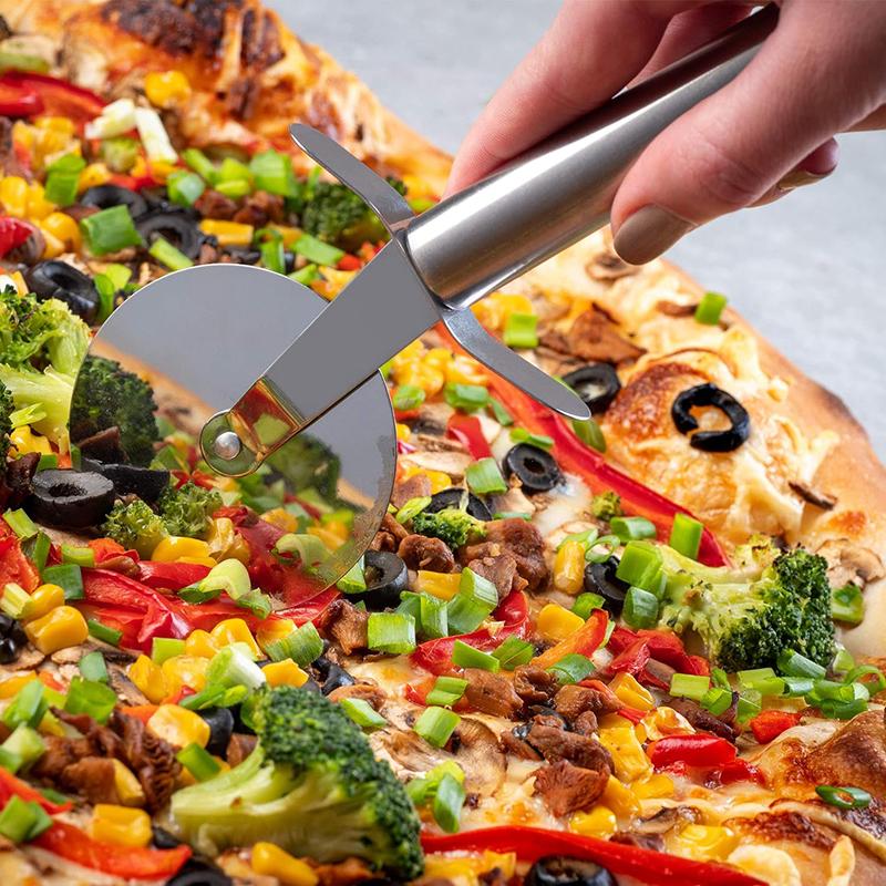 Pizzakutter Laget Rull i Rustfritt Stål med Hengeøye Fingerbeskyttelse og Skarp Skjærehjul for Pizza
