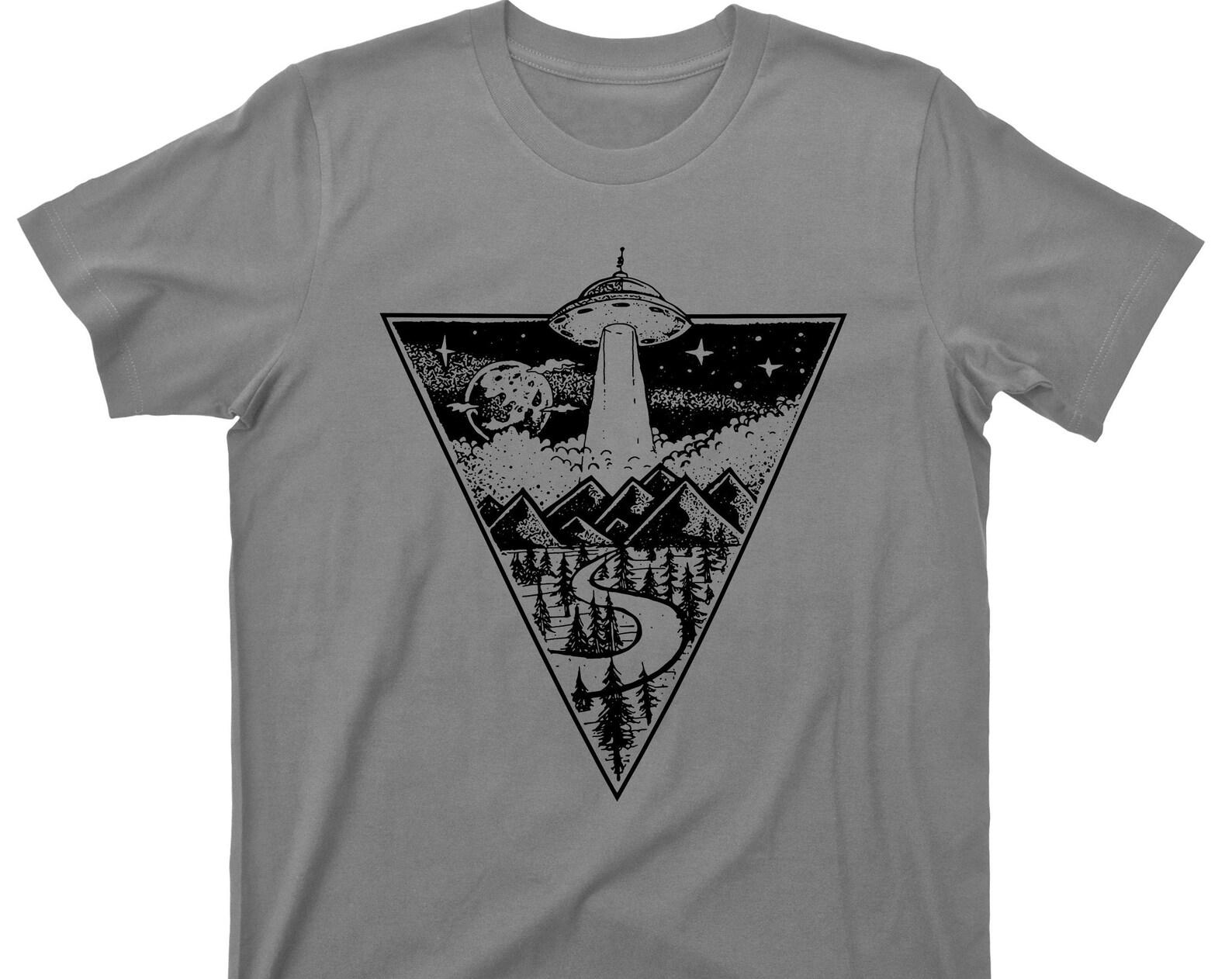 Alien T Shirt - UFO Abduction Upside Down Triangle Graphic TShirt 4XL