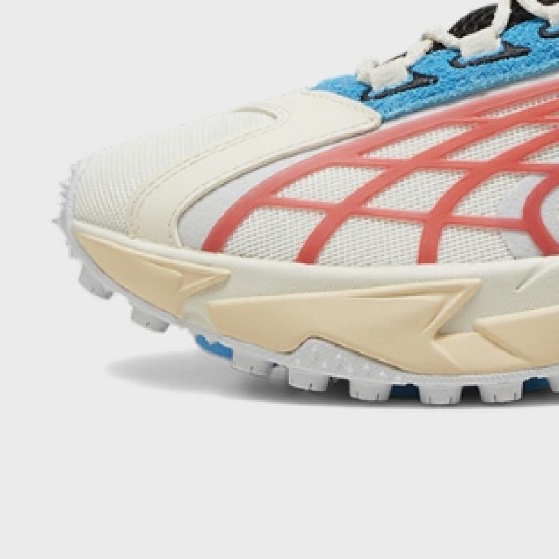 Puma Spirax Ios   Warm White  Speed Blue 396501 02