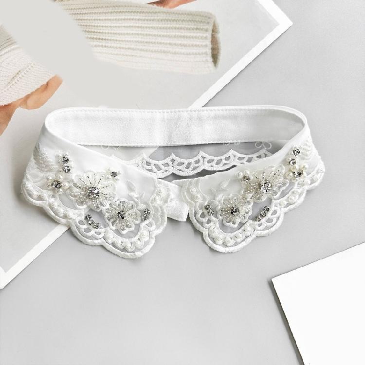 Eleganter Wiederverwendbarer Falscher Kragen Verziert mit Künstlichen Perlen Design Freundliches Polyester Business Meeting Kragen-Enhancer