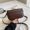 Нова невелика сумка під пахвами 2024 року, проста та модна сумка-багет, висококласна ретро-сумка через плече на одне плече