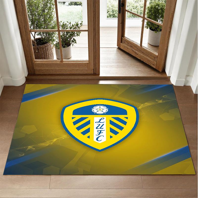 Leeds United Design Crystal Velvet Rug Soft Decorative Mat for Bedroom Entrance
