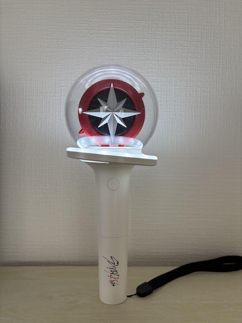 

[USED] Stray Kids Official Light Stick with Box and Batteries