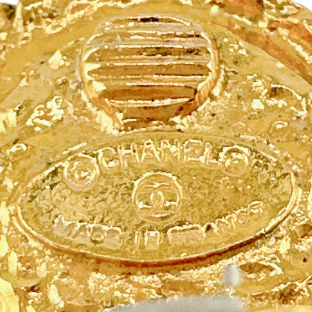 CHANEL vintage With box Earring gold Women Storage box Used