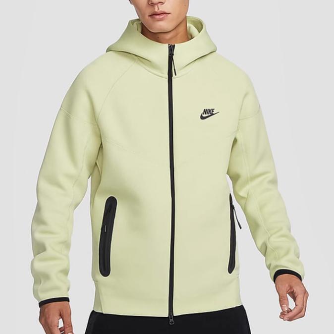Nike WINDRUNNER Jackets & Coats Men's Matcha FB7922-371