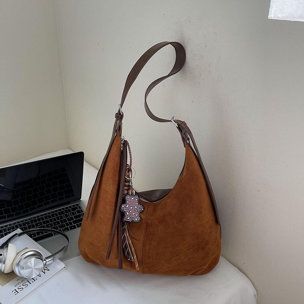 Fashionable Large-capacity Tote Bag, Niche, Simple and Casual Single-shoulder Bag, High Appearance Level Crossbody Bag