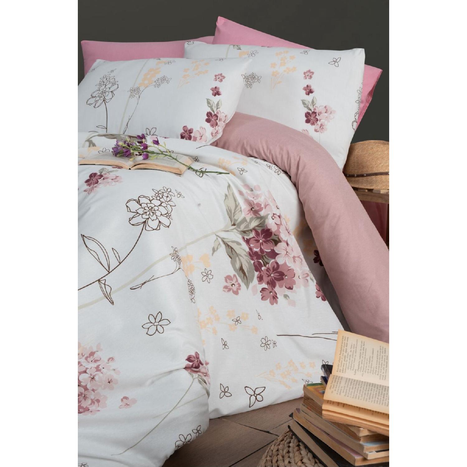

Single Bed Linen With Rubber Sheets Viola