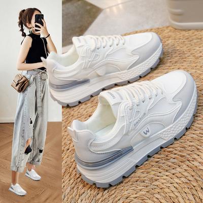 Spring and Summer Breathable Mesh Shoes Women's Sports Shoes Ultra-light Soft Sole White Casual Shoes Running Shoes