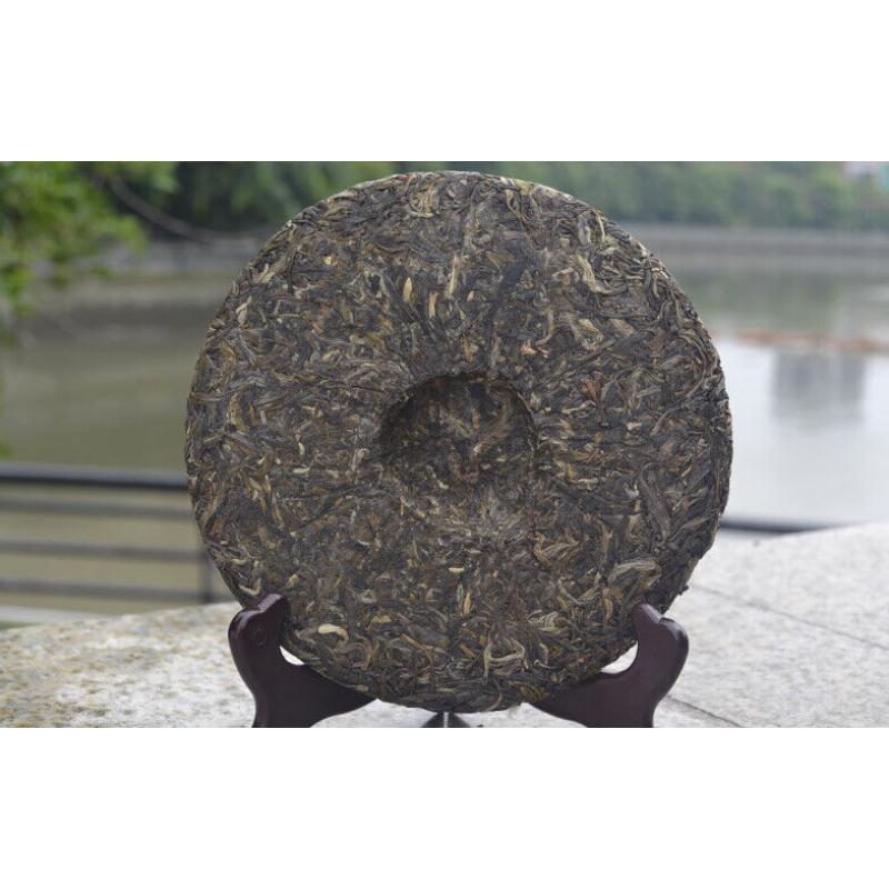 Pu-Erh-Teekuchen 357g Menghai Chun Xiao * HAIWAN Alter Kamerad Puer Pu'er