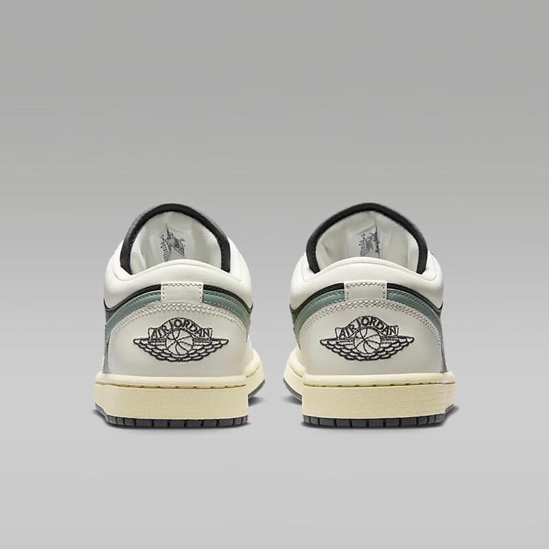 Jordan AJ1 Unisex Low-Top Cushioning Sneakers