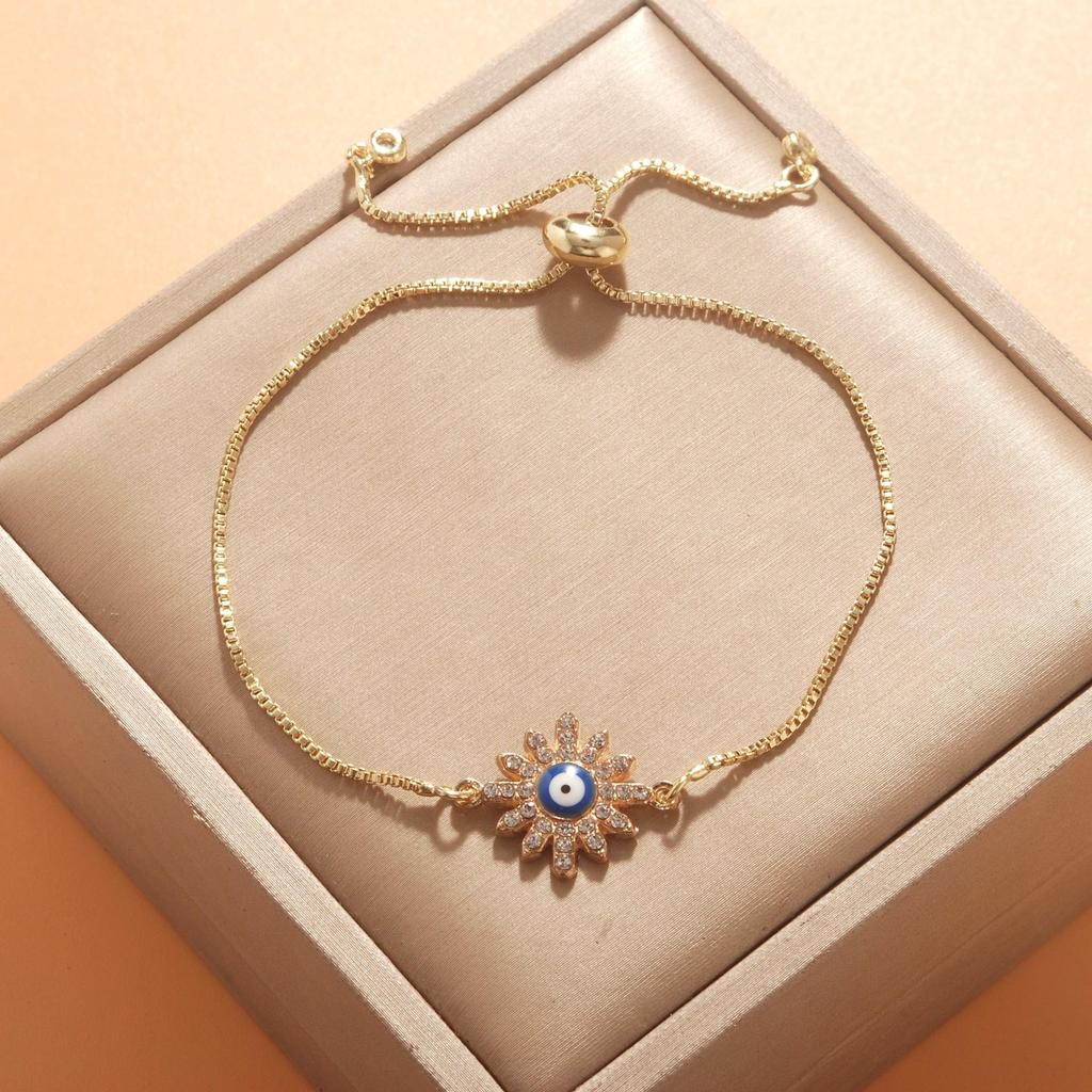 Verstellbares 8-förmiges Evil Eye Herzarmband für Damen - Europäische & Amerikanische Mode, Südostasiatischer Einfluss