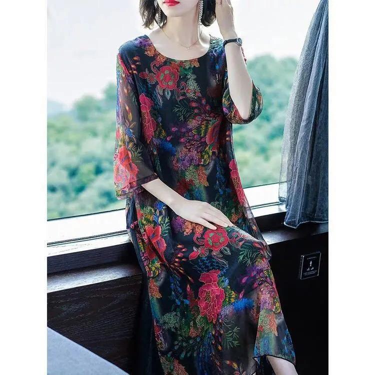 Women's Summer Dress with Belly Covering and Slimming Print Dress, Elegant Long Skirt for Middle-aged and Elderly Plus Size Temperament