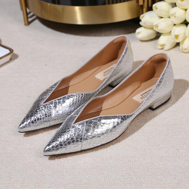 Fashion Flat Shoes for Women Spring and Autumn 2025 New Casual Pointed Toe and Thick Heel Elegant Scoop Shoes Ladies zapatillas mujer