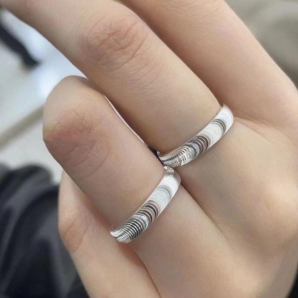 Simple Couple Titanium Steel Ring Light Luxury Valentine's Day Gift Cat's Eye Ripple Ring  Girls
