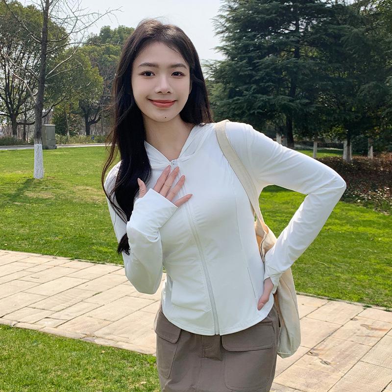 

Женская приталенная куртка Ono Style из ледяного шелка с защитой от УФ-лучей для путешествий на открытом воздухе One Size (40-63 kg)