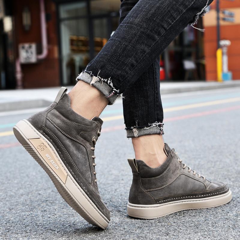 Fashion Winter Snow Boots Retro Desert Boots Men Shoes High Top Sneakers Casual Shoes Fashion Men Plush Warm High Quality Cowboy Boots