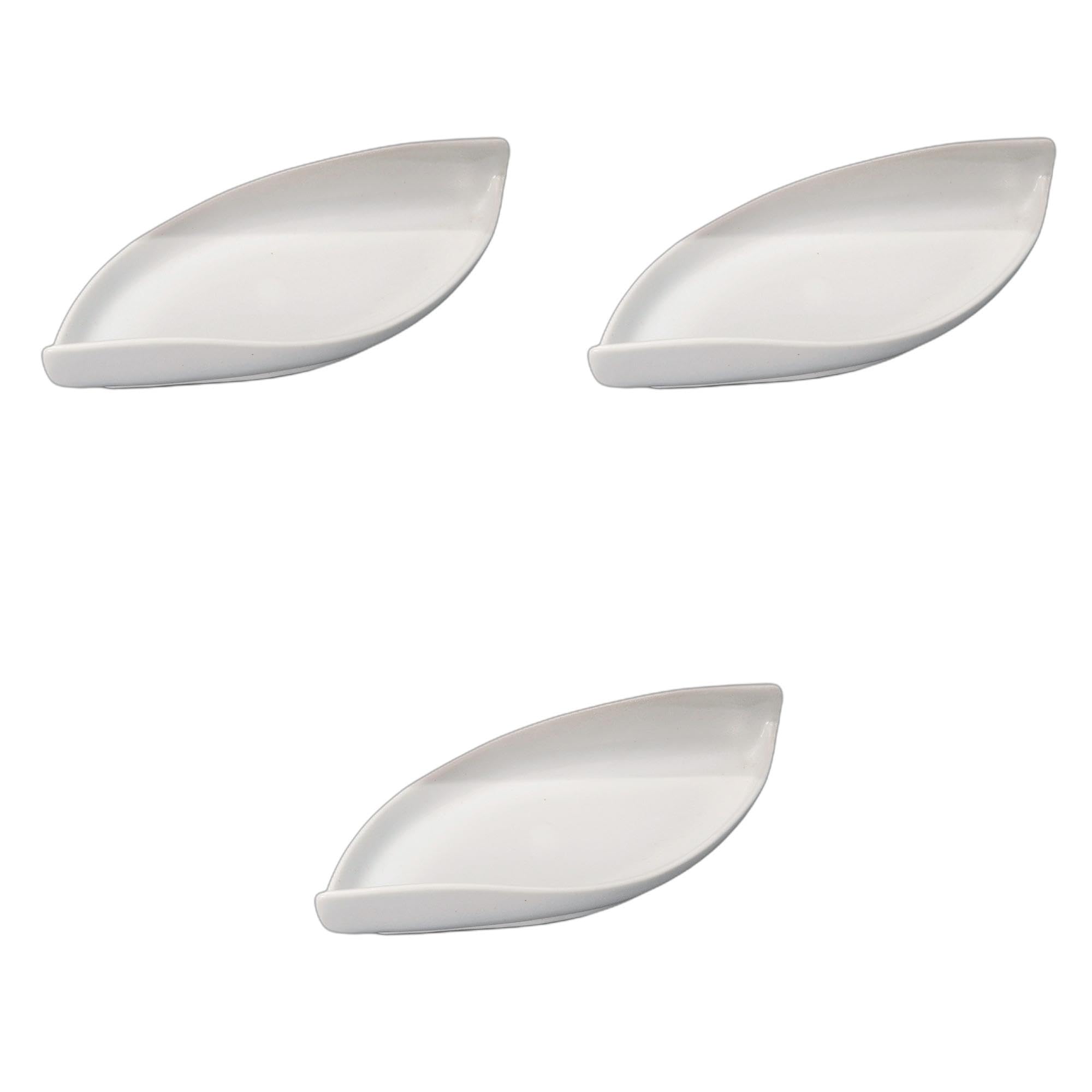 

Set of 3 White Karatsu Lacquered Serving Plates x 13 x Ceramic Serving Plates by Setomonohonpo [28.5 5.2 cm]