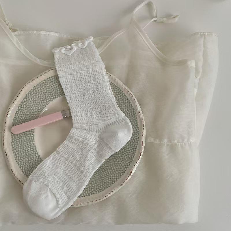 Women's Lace Mesh Cotton Mid-Calf Socks - Breathable, Thin, Trendy Spring/Summer Arrival