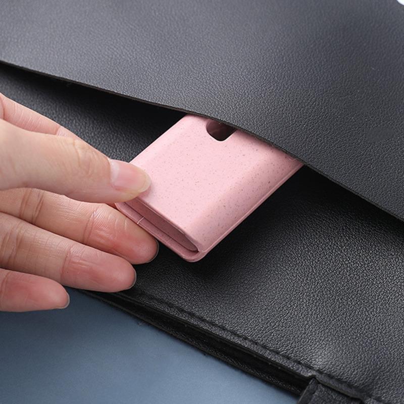 1/2pcs Mini Plastic Medicine Pill Holder Useful Portable Tablet Cutter Splitter Pill Case Storage Box Pill Tablet Cutter Divider