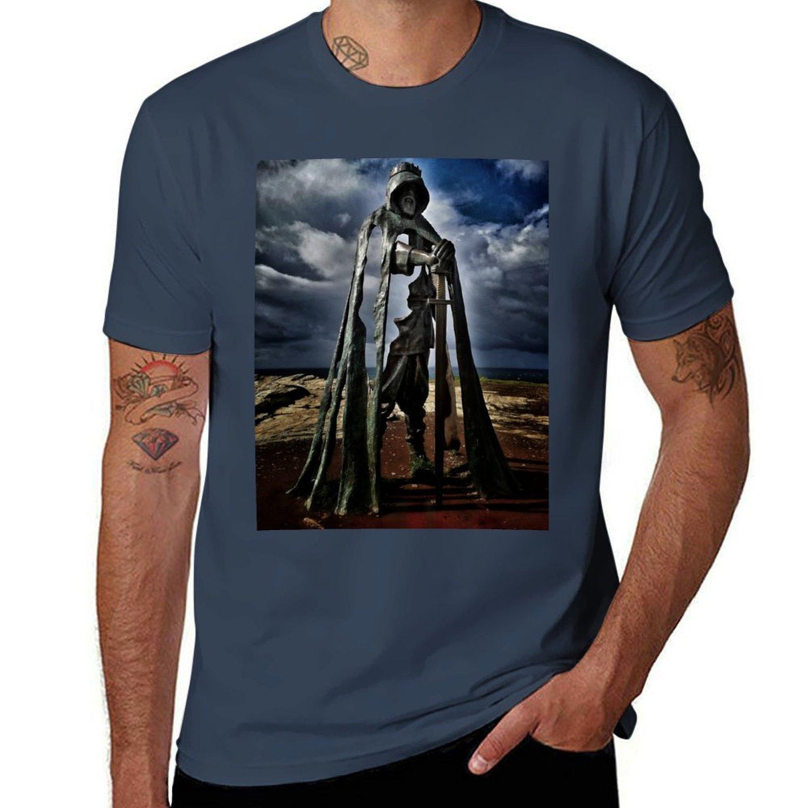 Gallos King Arthur TShirt Plus Size Lightweight Top S