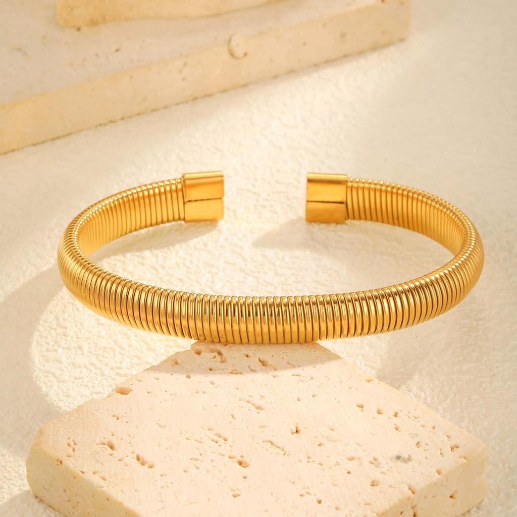 Stainless Steel Elastic Opening Bracelet for Women,Gold Color Waterproof Stripe Bangle Bracelets,Classic Jewelry Gifts