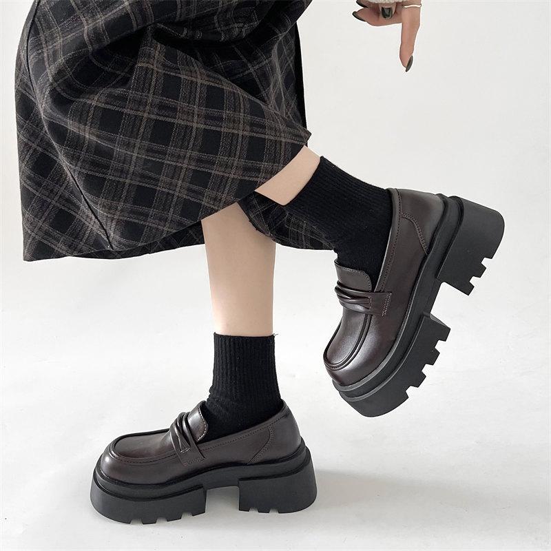 Fashion Women's Slip-on Round Head Lolita Shoes New Japanese Style College Student Loafers Women Retro Platform Cosplay JK Uniform Shoes