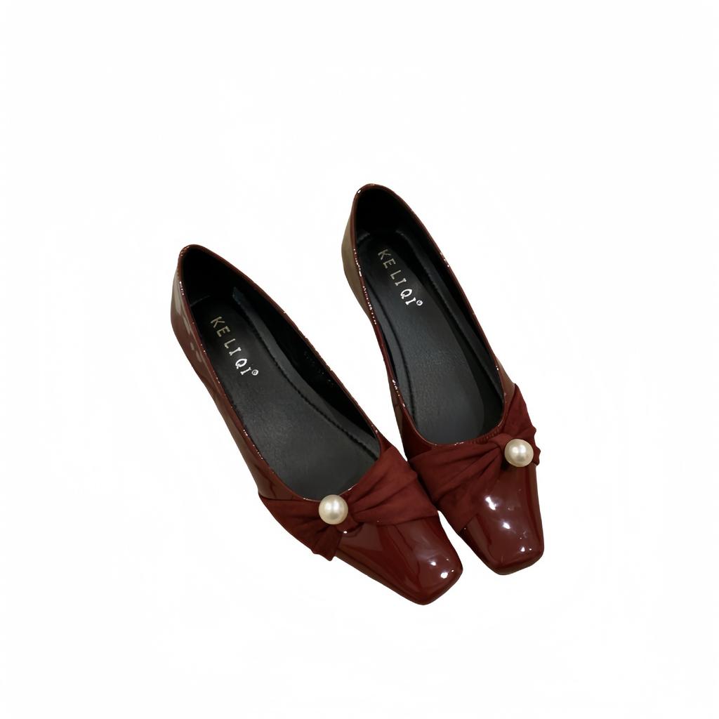 French Thick Heel Fairy Patent Leather Bow Single Shoes Light Mouth Square Head Commuting Splicing Low Heel Shoes Gentle Red Nude