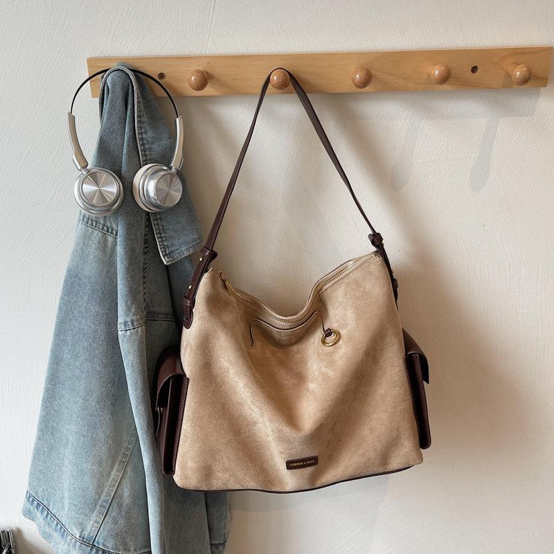 Korean Version of Niche Fashion Large-capacity Bag Women's 2025 Autumn New Casual Retro Tote Bag Shoulder Bag Women