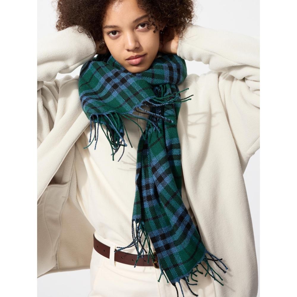 Uniqlo Heat Tech Scarf  Pattern 