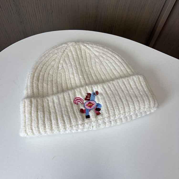 

Sweet Sister Cute Unicorn Knitted Hat Versatile Ear Protector Women S Outdoor Warm Wool Hat M（56-58cm）