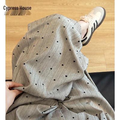 Hosen & Röcke – Hosen & Kniehosen